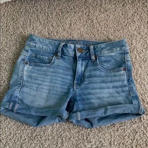 Super super stretch jean shorts